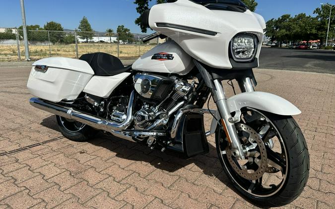 FLHX 2024 Street Glide®