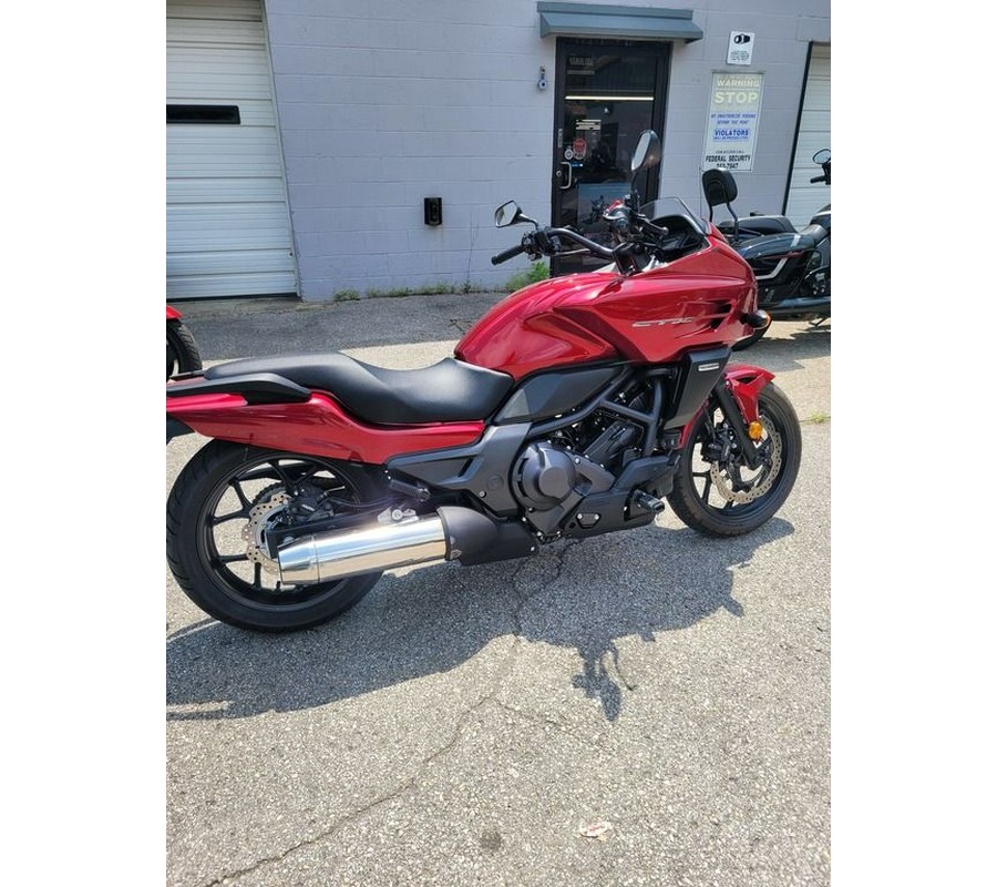 2018 Honda® CTX700 DCT