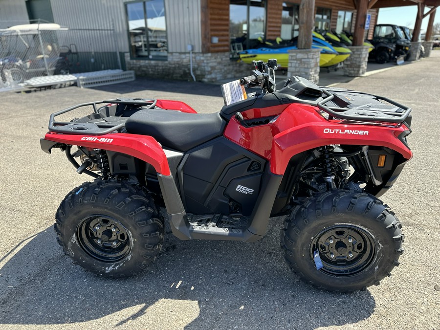 2024 Can-Am™ Outlander™ DPS 500