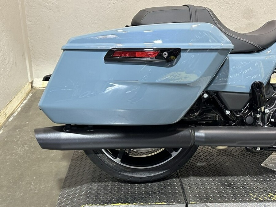 Harley-Davidson Road Glide™ 2024 FLTRX 84520890 SHARKSKIN