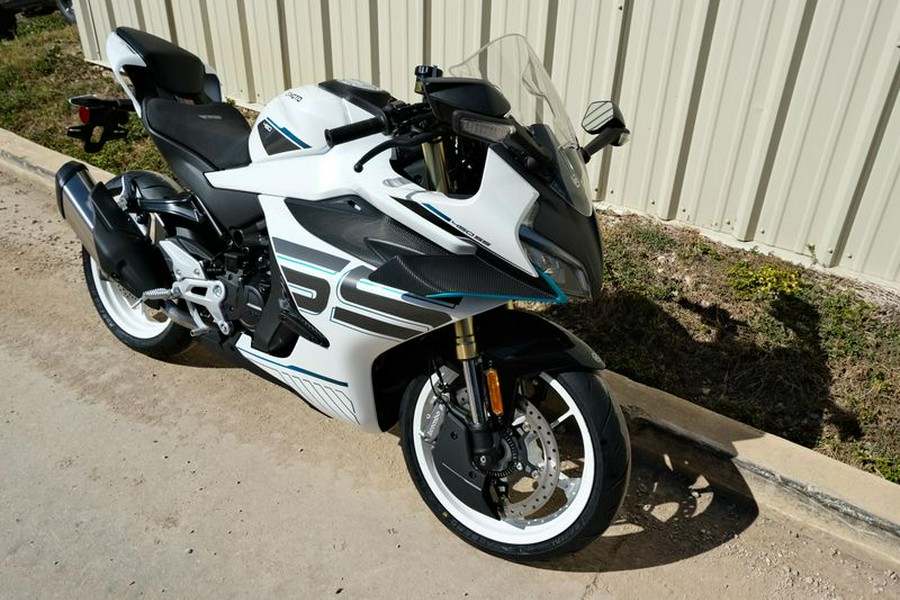 New 2026 CFMOTO 450SS