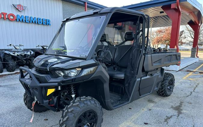 2023 Can-Am® SSV DEF PRO XT 64 HD10