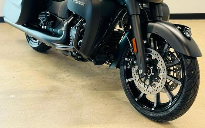 2024 Indian Motorcycle® Roadmaster® Dark Horse® Black Smoke