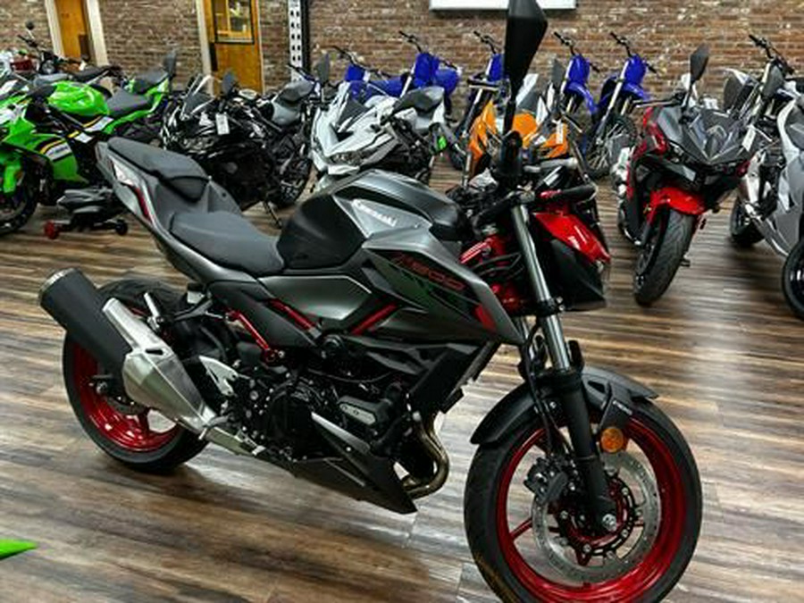 2025 Kawasaki Z500 SE ABS