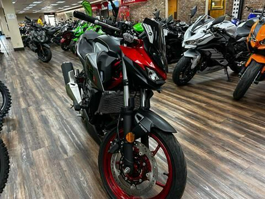 2025 Kawasaki Z500 SE ABS