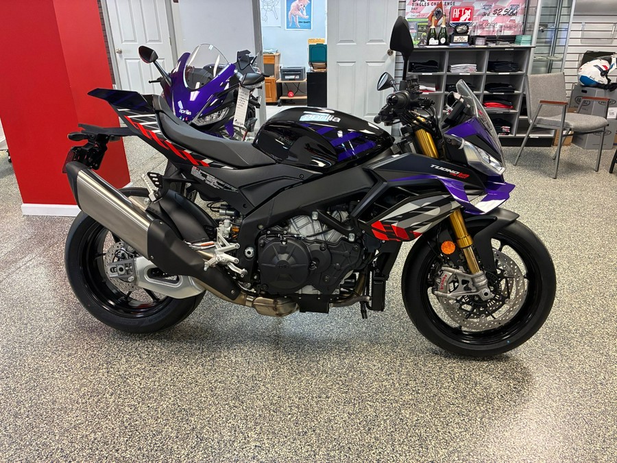 2027 Aprilia Tuono V4 Factory 1100