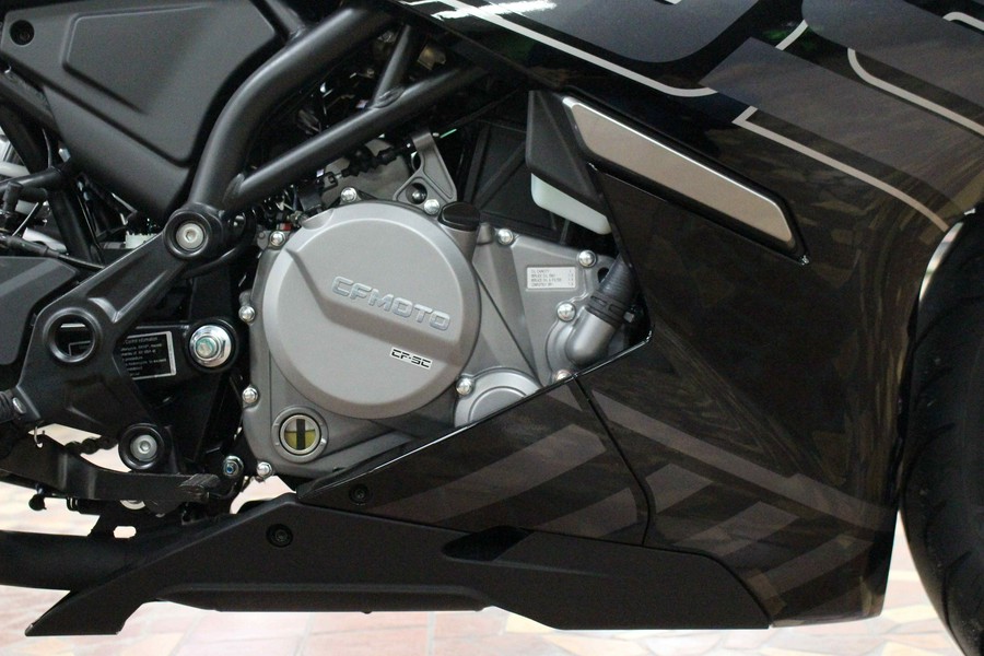 2026 CFMOTO 300SS Nebula Black - T6004138