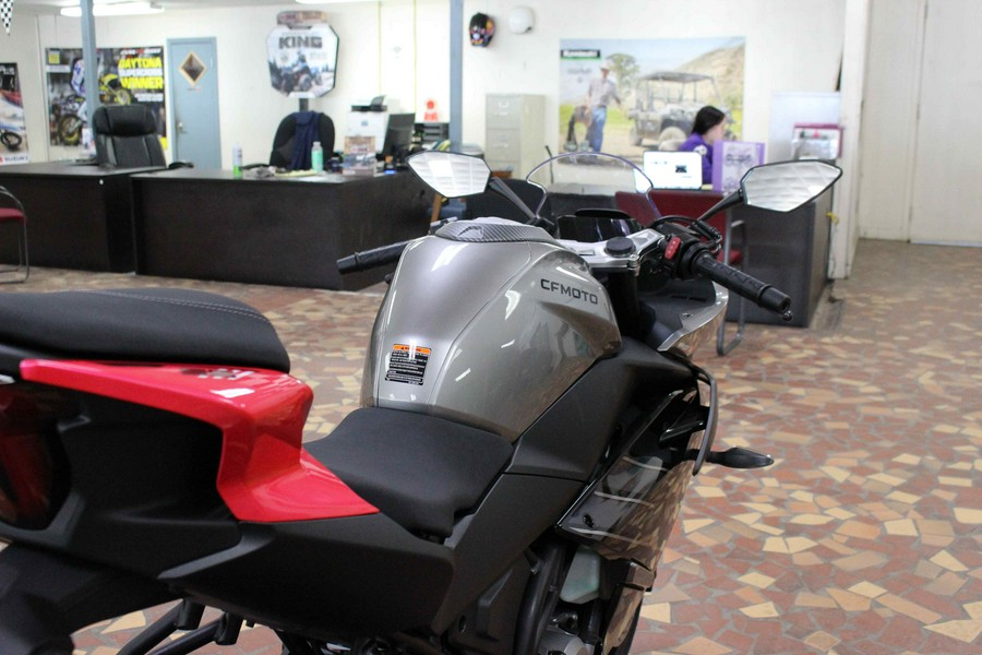 2026 CFMOTO 300SS Nebula Black - T6004138