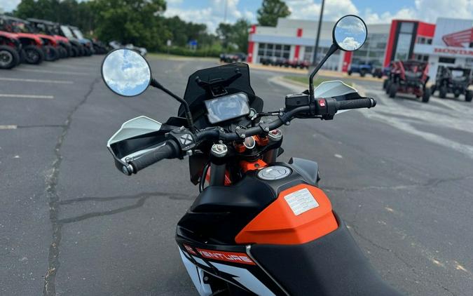 2022 KTM 890 Adventure R