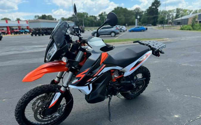 2022 KTM 890 Adventure R