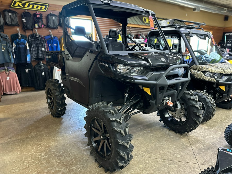 2024 Can-Am™ Defender XT HD10