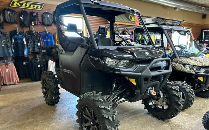 2024 Can-Am™ Defender XT HD10