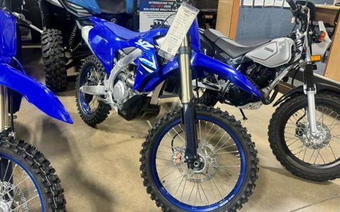 2025 Yamaha YZ450FX