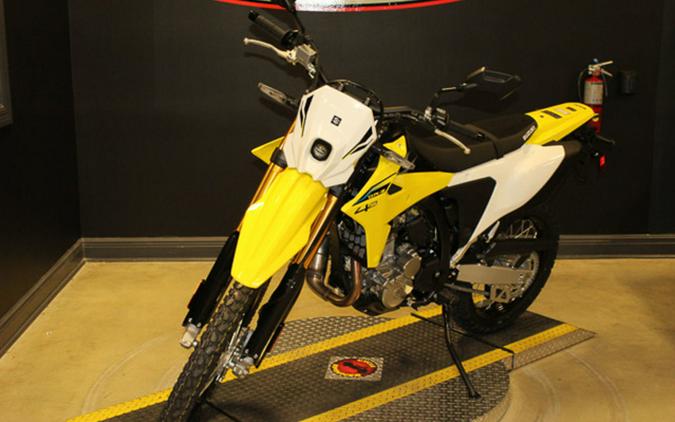 2025 Suzuki DR-Z400SM5