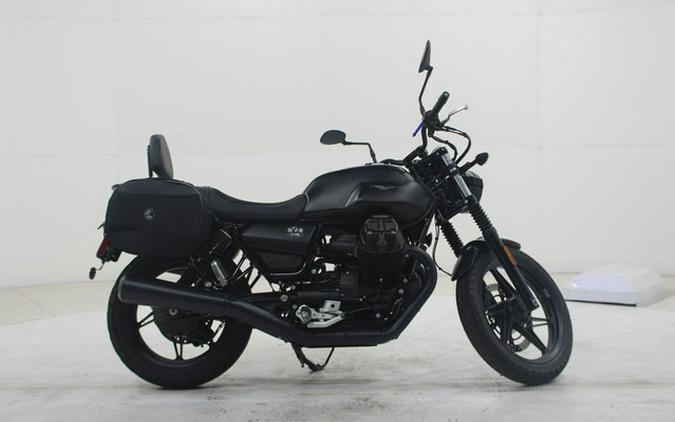 2021 Moto Guzzi V7 Stone E5