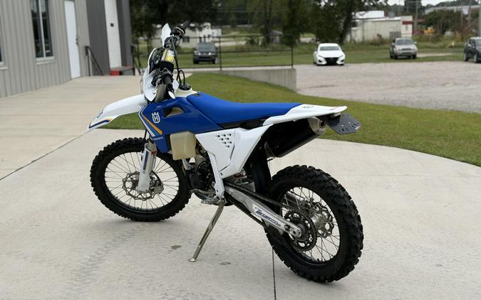 2025 Husqvarna FE 350s Heritage - M237300
