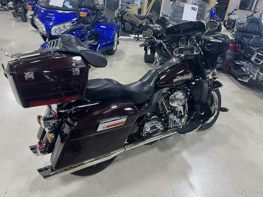 2005 Harley-Davidson® FLHTC - Electra Glide® Classic