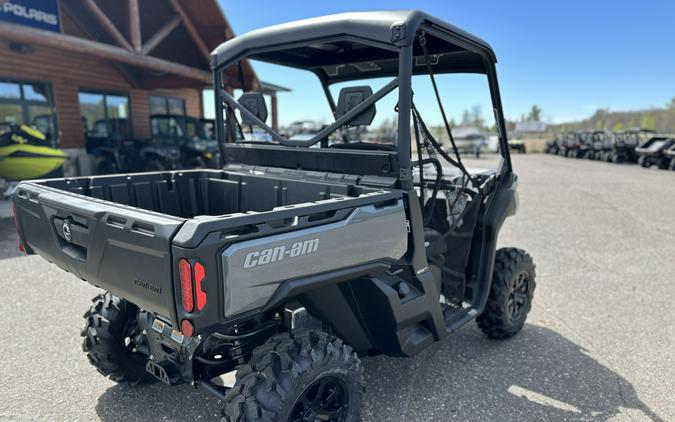 2024 Can-Am™ Defender XT HD10