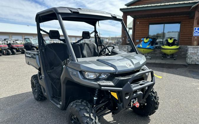 2024 Can-Am™ Defender XT HD10