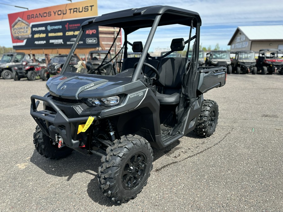 2024 Can-Am™ Defender XT HD10