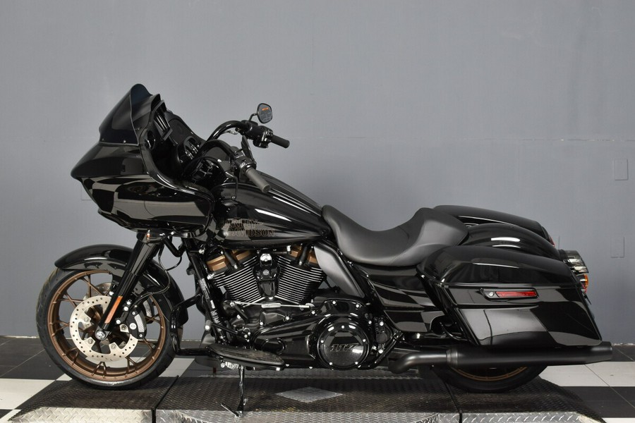 2023 Harley-Davidson® Road Glide® ST