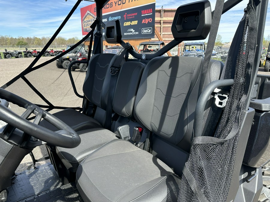 2024 Can-Am™ Defender XT HD10