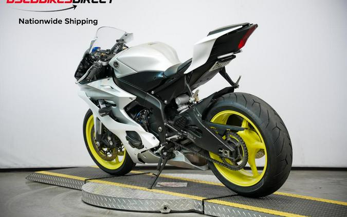 2017 Yamaha YZF-R6 - $12,999.00