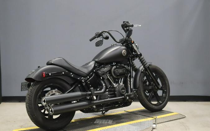 2022 Harley-Davidson® Street Bob® 114 FXBBS
