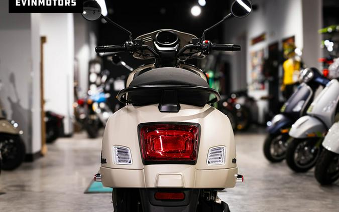 2026 Vespa VESPA GTV 310 BEIGE AVVOLGENTE US MY26