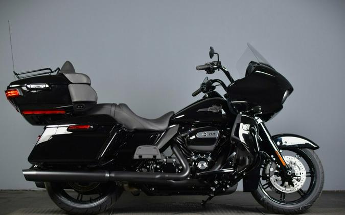 2023 Harley-Davidson Road Glide Special Review [120th Edition]