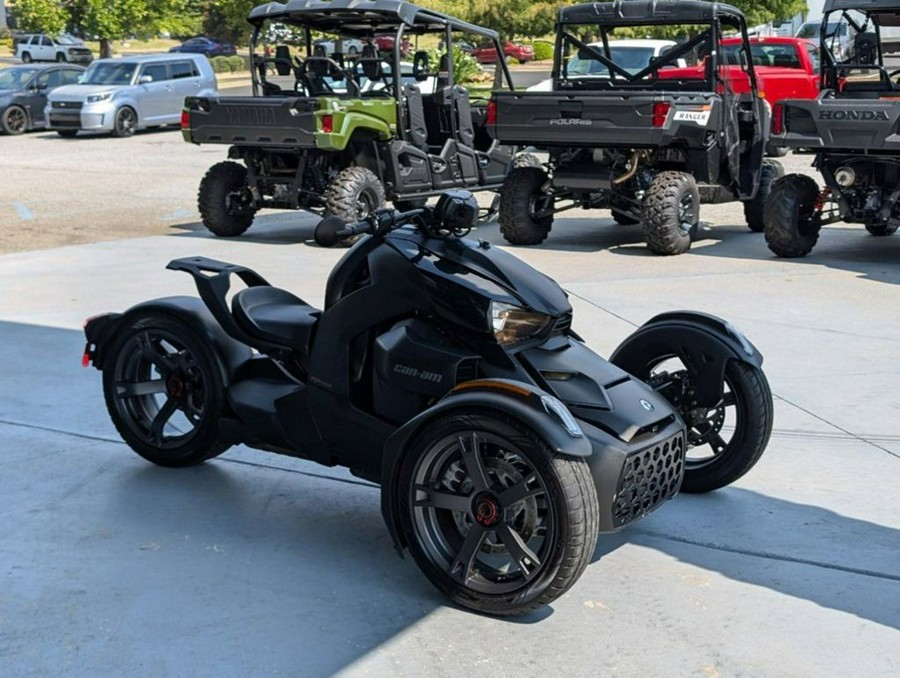 2021 Can-Am™ Ryker 900 ACET