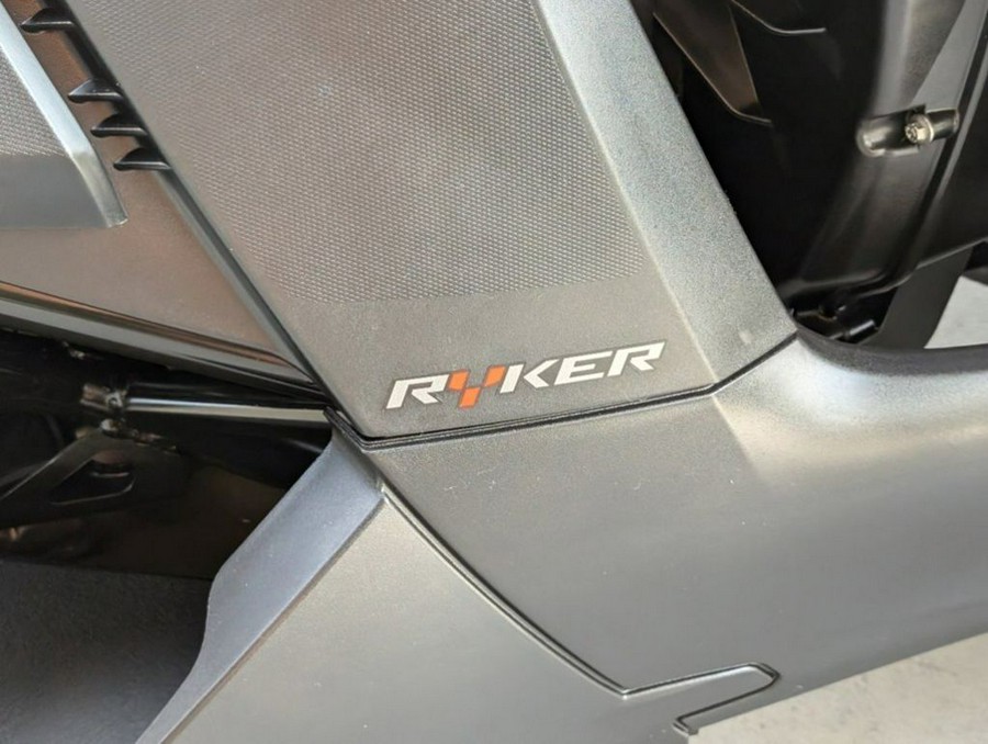 2021 Can-Am™ Ryker 900 ACET