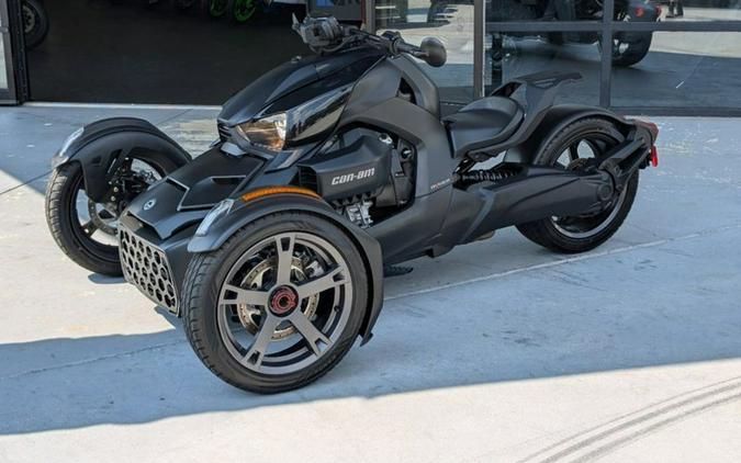 2021 Can-Am™ Ryker 900 ACET