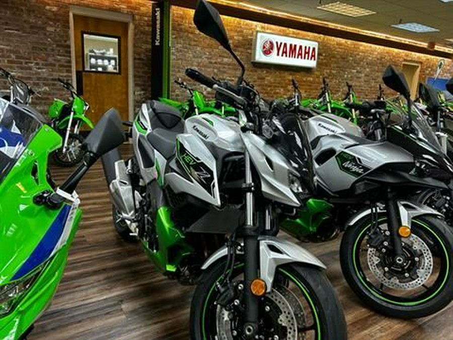 2024 Kawasaki Z7 Hybrid ABS