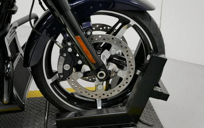 2025 Harley-Davidson® FLHX - Street Glide®