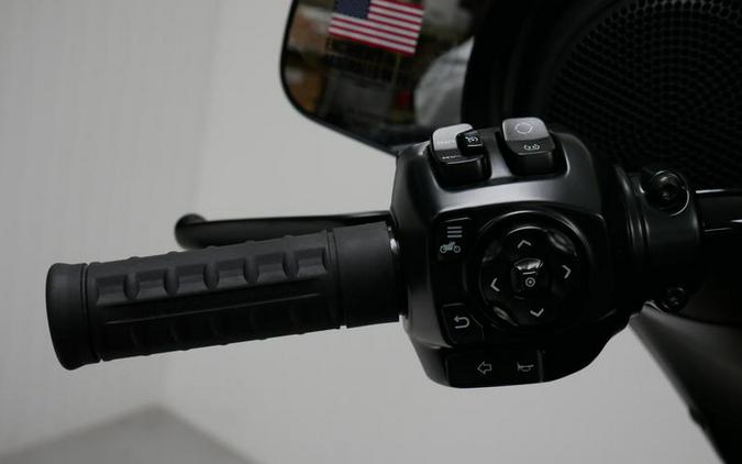 2025 Harley-Davidson® FLHX - Street Glide®