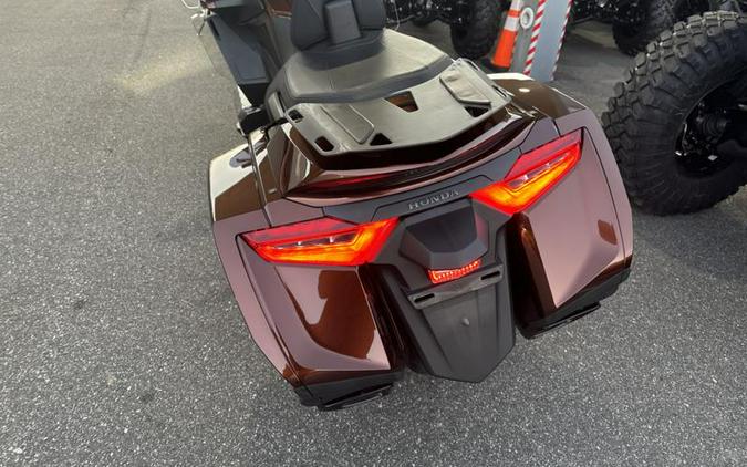 2018 Honda® Gold Wing Candy Ardent Red