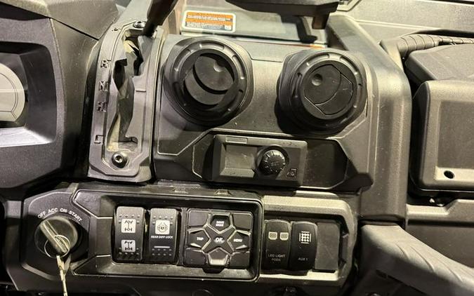 2021 Can-Am® Defender Limited HD10 Mossy Oak Break-Up Country Camo