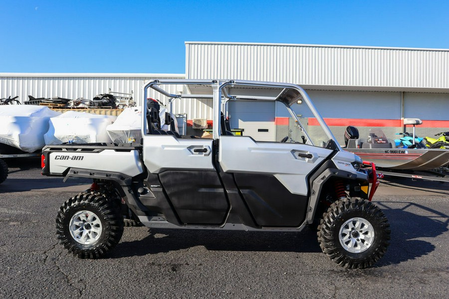 2024 Can-Am® Defender MAX X mr with Half-Doors HD10