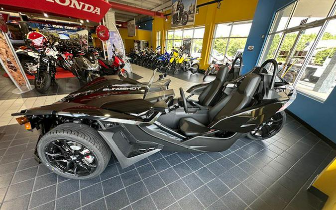 2024 Slingshot SLINGSHOT S W/TECH PKG