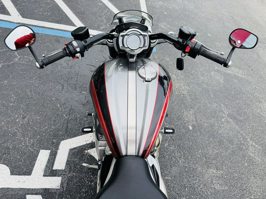 2021 Triumph Rocket 3 GT Silver Ice/Storm Grey