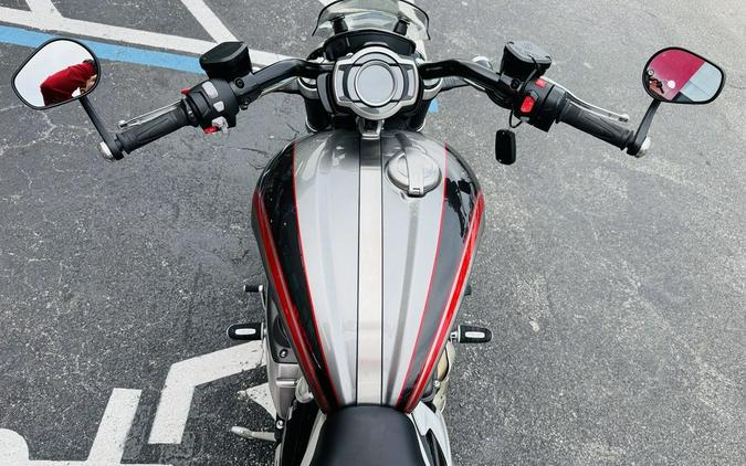 2021 Triumph Rocket 3 GT Silver Ice/Storm Grey