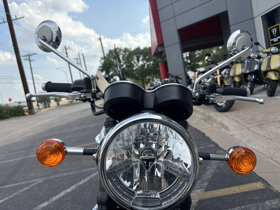 2025 Triumph Bonneville
