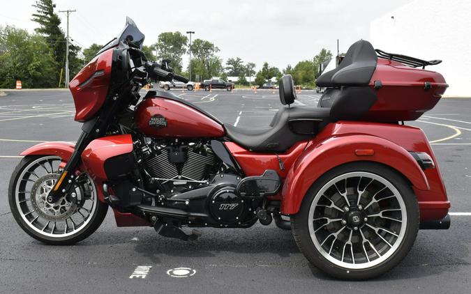 2026 Harley-Davidson Street Glide 3 Limited Brilliant Red Black Trim