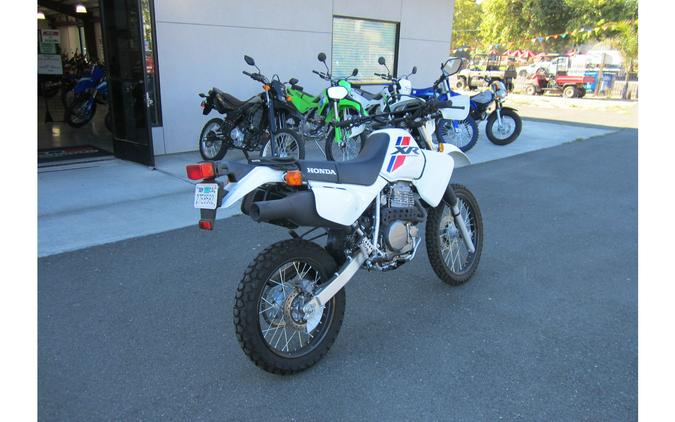 2025 XR650L - Honda