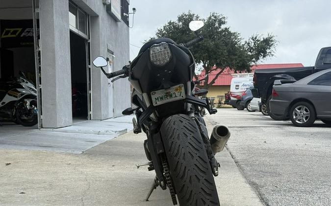 2024 Triumph Street Triple 765 R Silver Ice