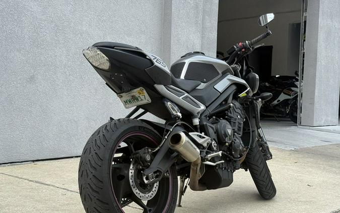 2024 Triumph Street Triple 765 R Silver Ice