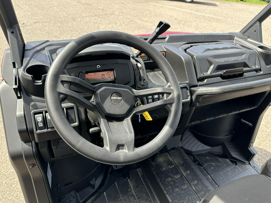 2024 Can-Am™ Defender MAX XT HD9