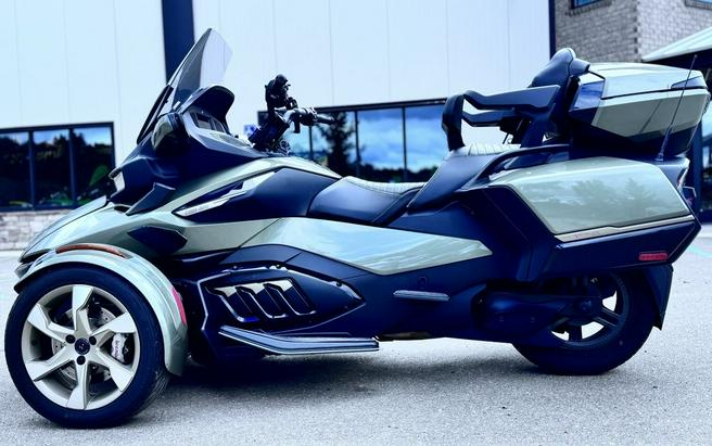 2021 Can-Am™ Spyder RT Sea-To-Sky