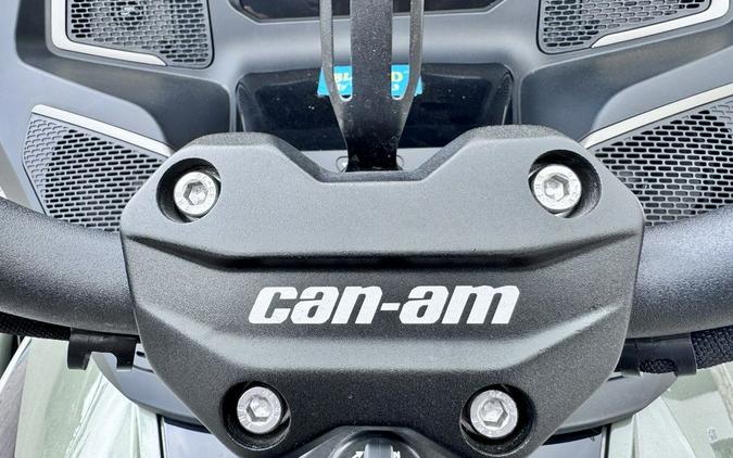 2021 Can-Am™ Spyder RT Sea-To-Sky